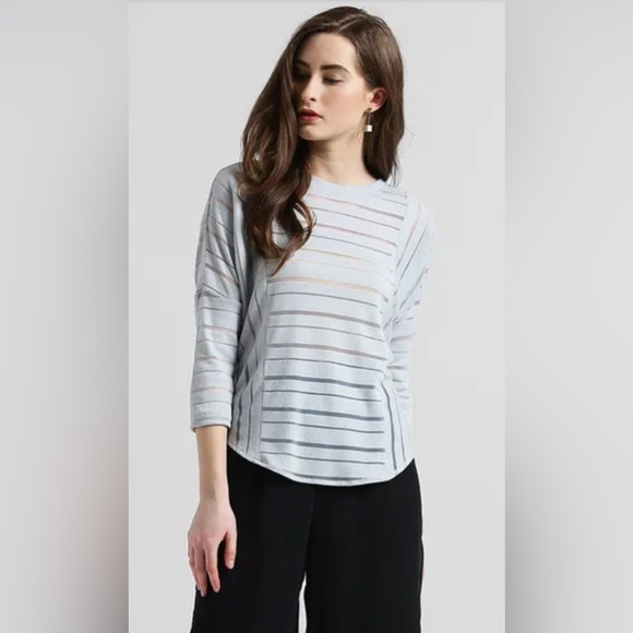 ZINK LONDON WOMEN BLUE SOLID TOP. SIZE: M - Picture 6 of 10